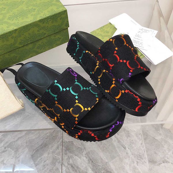 women summer fashion sandals dress shoes luxury slippers designer slides flip flopsdesigner woman platform wedges shoes big size 35-42, Black 
women summer fashion sandals dress shoes luxury slippers designer slides flip flopsdesigner woman platform wedges shoes big size 35-42, Black
