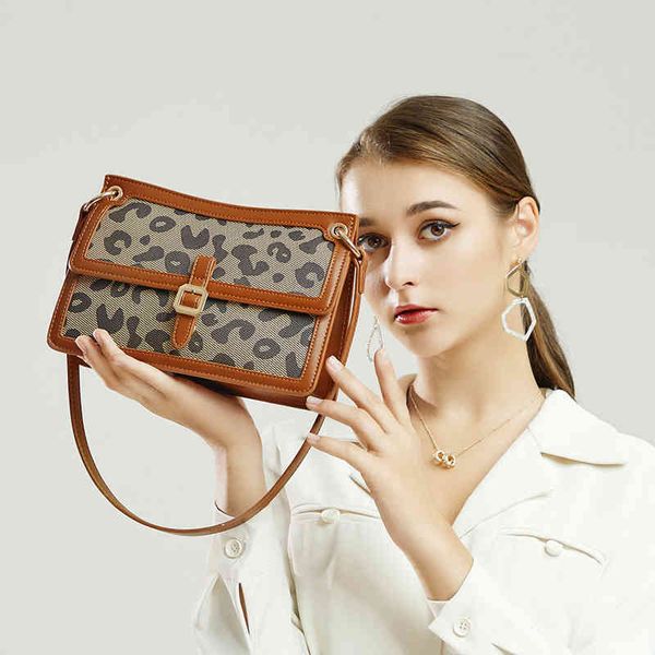 leopard 2022 new popular shoulder handbag small bag2022 trendy fashion design ladies sachet
leopard 2022 new popular shoulder handbag small bag2022 trendy fashion design ladies sachet