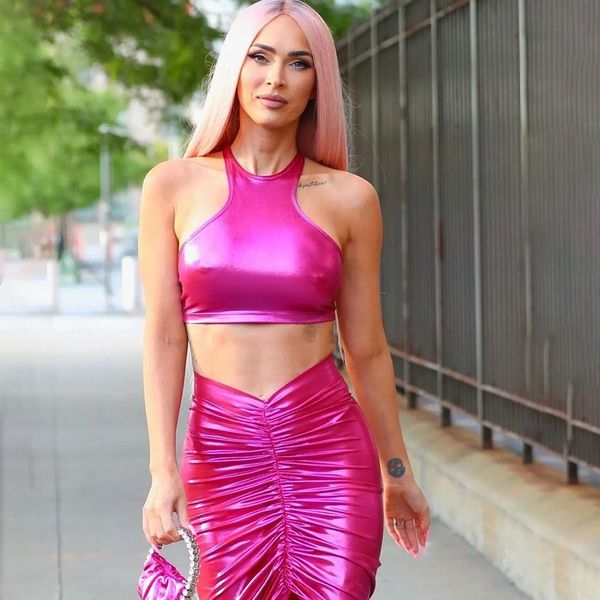 two piece dress tight-fitting midriff vest with pleated pouched skirt suit for women, White
two piece dress tight-fitting midriff vest with pleated pouched skirt suit for women, White