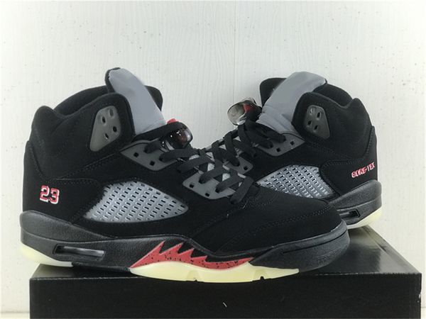 2022 gore-tex off noir fire air5 5s basketball shoes authentic red-black-muslin dr0092-001 outdoor men sports sneakers with original box
2022 gore-tex off noir fire air5 5s basketball shoes authentic red-black-muslin dr0092-001 outdoor men sports sneakers with original box