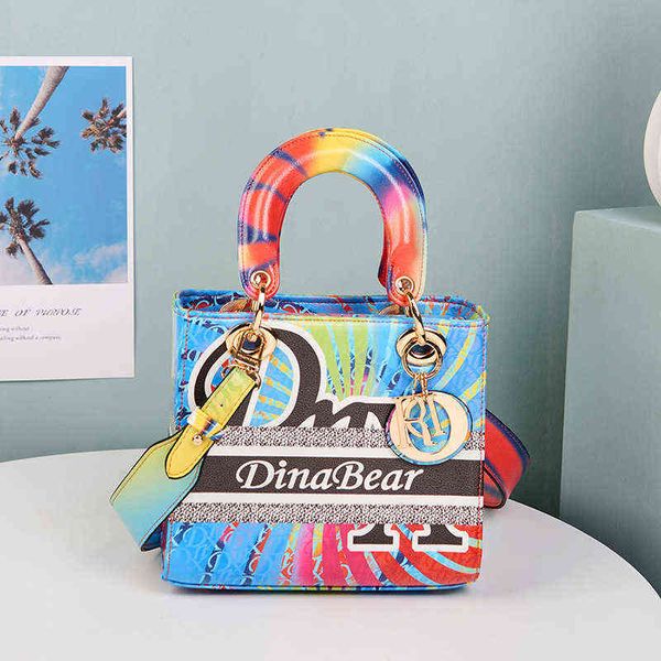 factory online export designer brand bags women's messenger single shoulder printed leather fashion hand wrist
factory online export designer brand bags women's messenger single shoulder printed leather fashion hand wrist