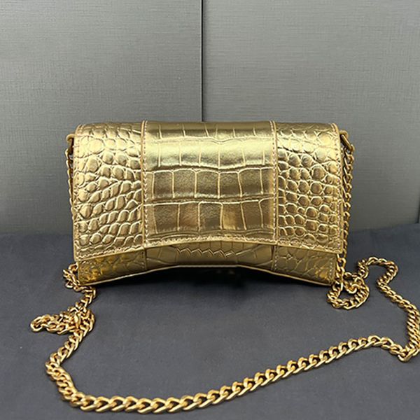 designer bag crocodile crossbody bags women handbag flap shoulder bag genuine leather pendant hardware letters metal chain curved bottom wal
designer bag crocodile crossbody bags women handbag flap shoulder bag genuine leather pendant hardware letters metal chain curved bottom wal