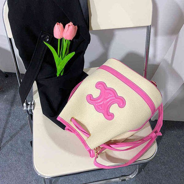 2022 factory online export fashion design handbag messenger bag shoulder new arc de bucket drawstring portable canvas leather women's c
2022 factory online export fashion design handbag messenger bag shoulder new arc de bucket drawstring portable canvas leather women's c