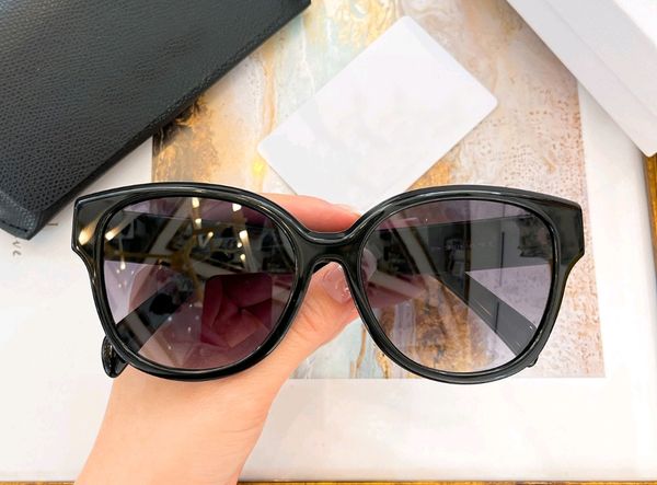 square cateye sunglasses black blue gradient women designer glasses uv eyewear with box, White;black
square cateye sunglasses black blue gradient women designer glasses uv eyewear with box, White;black