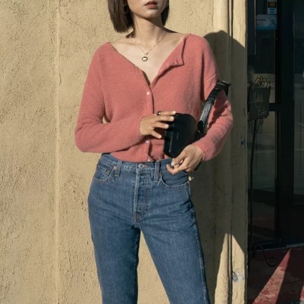 women knitted cardigan sweater single breasted oneck long sleeve solid color knitted sweater knitwear jacket y200910, White;black
women knitted cardigan sweater single breasted oneck long sleeve solid color knitted sweater knitwear jacket y200910, White;black
