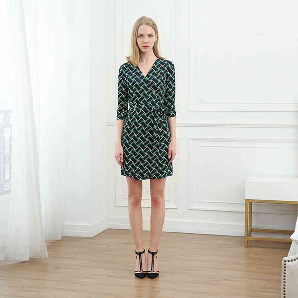 casual dresses summer wrap skirt green grid print light mature style temperament floral short dress women, Black;gray
casual dresses summer wrap skirt green grid print light mature style temperament floral short dress women, Black;gray