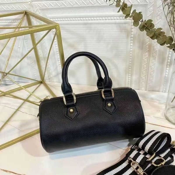 lady wallet handbags shoulder crossbody bag purse alligator half moon backpack shopping tote hasp zipper pocket crocodile women luxurys
lady wallet handbags shoulder crossbody bag purse alligator half moon backpack shopping tote hasp zipper pocket crocodile women luxurys