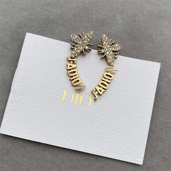 65% off jewelry store coupon new letter full diamond women's fashion s925 silver needle earrings, Golden
65% off jewelry store coupon new letter full diamond women's fashion s925 silver needle earrings, Golden