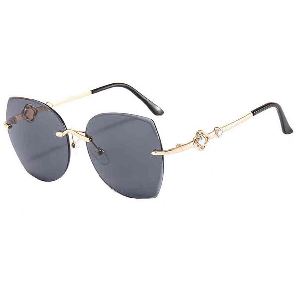 ocean new sunglasses elegant frameless diamond inlaid women's round frame 2556 brand designer luxury fashion sun glasses, White;black
ocean new sunglasses elegant frameless diamond inlaid women's round frame 2556 brand designer luxury fashion sun glasses, White;black