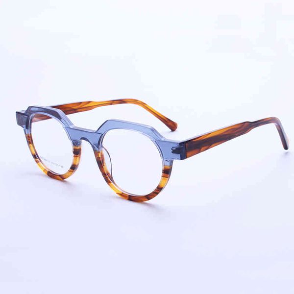 plate glasses frame street shooting material matching danyang with myopia frame, White;black
plate glasses frame street shooting material matching danyang with myopia frame, White;black