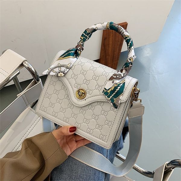 handbag trendy postman small square hand messenger single old flower silk scarf women's factory outlet
handbag trendy postman small square hand messenger single old flower silk scarf women's factory outlet