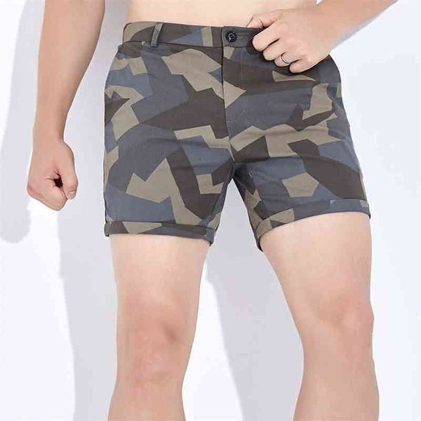 camouflage shorts men american military style pants large size casual beach pants 210322, White;black
camouflage shorts men american military style pants large size casual beach pants 210322, White;black