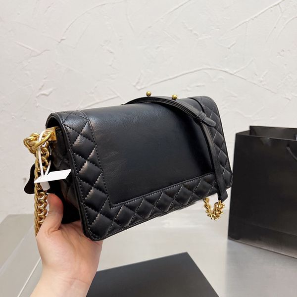 22ss w france fashion bags cool girl boy womens reverso single flap lambskin genuine leather gold metal hardware adjustable shoulder strap h
22ss w france fashion bags cool girl boy womens reverso single flap lambskin genuine leather gold metal hardware adjustable shoulder strap h