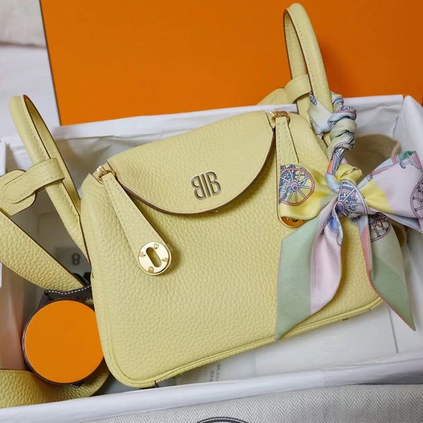 sim yelllow 30cm designer classic brand bag luxury bag genuine leather fashion
sim yelllow 30cm designer classic brand bag luxury bag genuine leather fashion