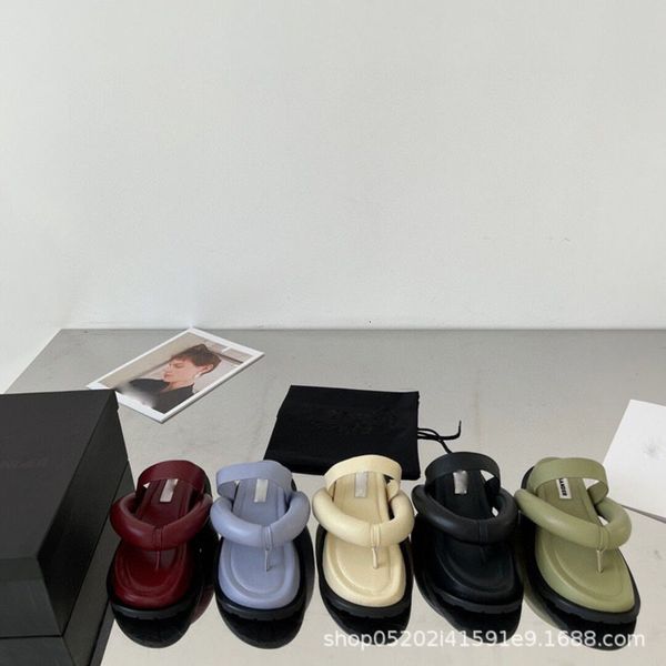 slippers mona same shoes thick soled rivet baotou semi slippers super fire muller lefu women's sheepskin, Black
slippers mona same shoes thick soled rivet baotou semi slippers super fire muller lefu women's sheepskin, Black