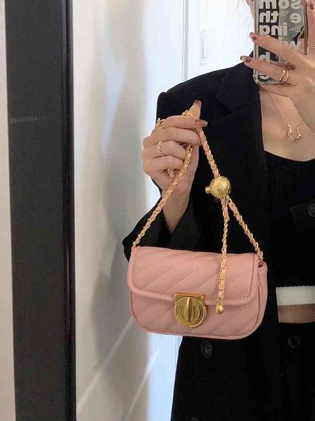small minority small fragrance lingge chain bag women's 2022 new transfer bead fashion versatile single shoulder msenger bag designer b
small minority small fragrance lingge chain bag women's 2022 new transfer bead fashion versatile single shoulder msenger bag designer b