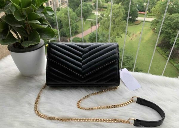 2022 womens messenger bag luxurys wallets designers mens shoulder totes purse crossbody backpack
2022 womens messenger bag luxurys wallets designers mens shoulder totes purse crossbody backpack