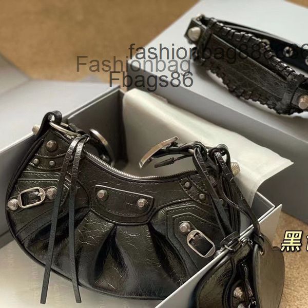 bag balencaigass 2022 moon handbag designer le bags half rivets handbags le cagole crossbody underarm sxqf
bag balencaigass 2022 moon handbag designer le bags half rivets handbags le cagole crossbody underarm sxqf
