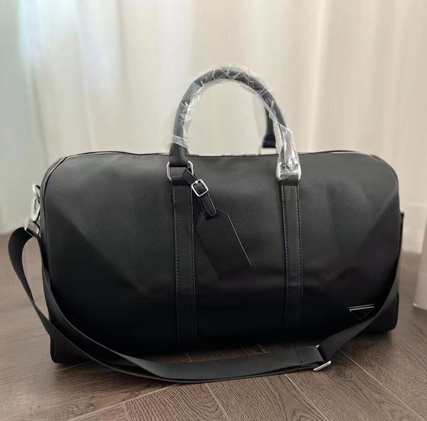 men gentleman black commerce travelling bag designer solid color large capacity fashion handbag sports handbags shoulder bags duffel bags
men gentleman black commerce travelling bag designer solid color large capacity fashion handbag sports handbags shoulder bags duffel bags