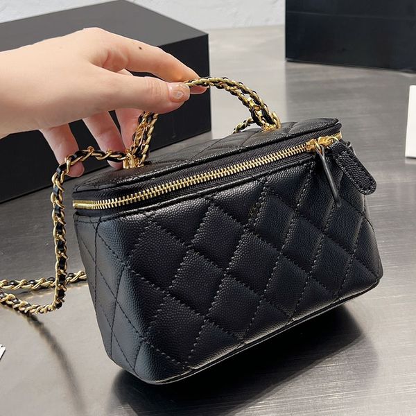 designer luxury women the tote bag fashion versatile handbags shoulder crossbody bags purse telfars totes large capacity saddle wallets 7a 6
designer luxury women the tote bag fashion versatile handbags shoulder crossbody bags purse telfars totes large capacity saddle wallets 7a 6