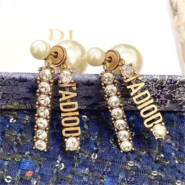 2022 fashion 20% off designer jewelry d family size pearl long tassel letter earrings female 925 silver needle personality versatile two wea, Golden
2022 fashion 20% off designer jewelry d family size pearl long tassel letter earrings female 925 silver needle personality versatile two wea, Golden