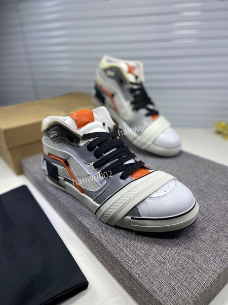 leather sneaker boots rubber sole luxurys shoe decorated designer sneakers tongue and heel men shoes embroidered, Black
leather sneaker boots rubber sole luxurys shoe decorated designer sneakers tongue and heel men shoes embroidered, Black