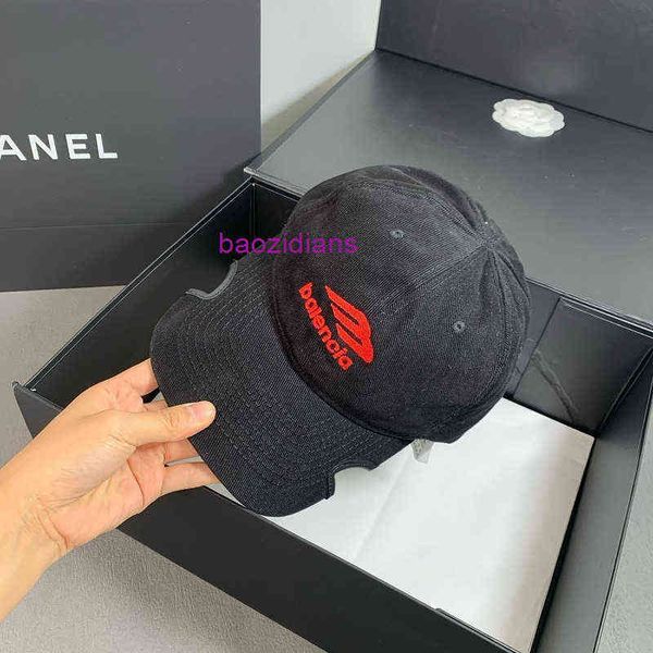 balencaigass designers hat baseball hats caps 2022 summer new motorcycle hat b duck tongue cap letter missing corner embroidery washing old, Blue;gray
balencaigass designers hat baseball hats caps 2022 summer new motorcycle hat b duck tongue cap letter missing corner embroidery washing old, Blue;gray