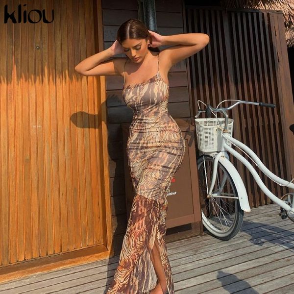 chiffon spaghetti strap ankle-length dress 2021 summer woman slash neck sleeveless printing female skirts, Black;gray
chiffon spaghetti strap ankle-length dress 2021 summer woman slash neck sleeveless printing female skirts, Black;gray