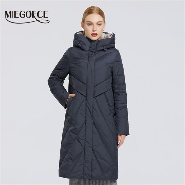 miegofce winter long cotton coat soft fabric jacket european simple parkas winter parka women's jacket and cotton coat 201214, Black
miegofce winter long cotton coat soft fabric jacket european simple parkas winter parka women's jacket and cotton coat 201214, Black