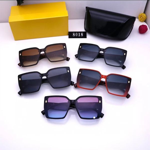 fashion luxury designer sunglasses ladies sunglasses uv400 glasses polaroid lenses 8018 with case, White;black
fashion luxury designer sunglasses ladies sunglasses uv400 glasses polaroid lenses 8018 with case, White;black