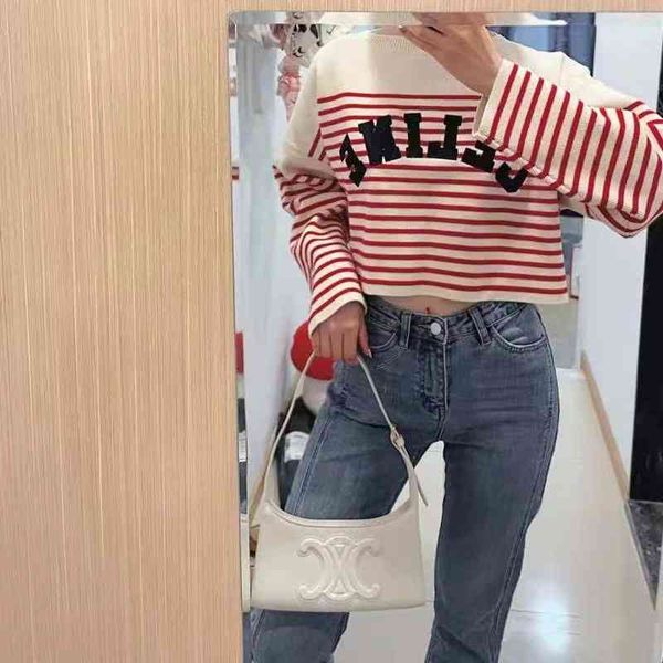 arc de summer 2022 new leather women's one shoulder portable small bag 2022 brand trend fashion design ladies handbags
arc de summer 2022 new leather women's one shoulder portable small bag 2022 brand trend fashion design ladies handbags