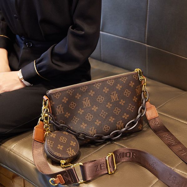 retro women's designer bags autumn winter flower print embroidered shoulder strap with removable coin purse chain messenger bag cross b
retro women's designer bags autumn winter flower print embroidered shoulder strap with removable coin purse chain messenger bag cross b