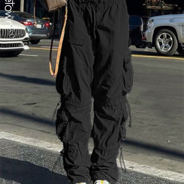 sweetown gray solid hippie y2k sweatpants drawstring low waist casual baggy joggers women patchwork pockets black cargo pants 220720, Black;white
sweetown gray solid hippie y2k sweatpants drawstring low waist casual baggy joggers women patchwork pockets black cargo pants 220720, Black;white