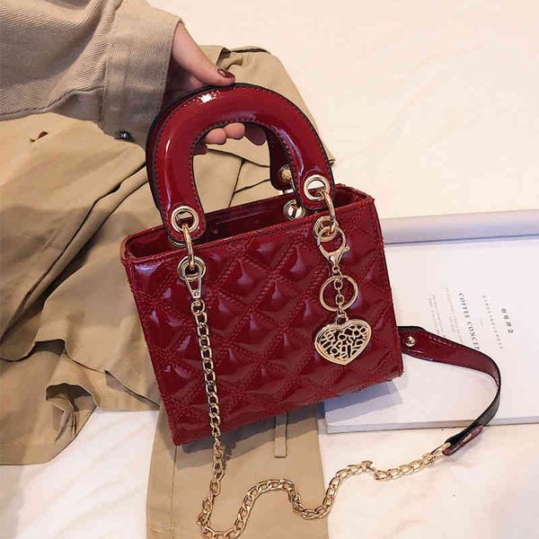 bag female 2022 new handbag fashion chain messenger bags shoulder tote handbags for women
bag female 2022 new handbag fashion chain messenger bags shoulder tote handbags for women