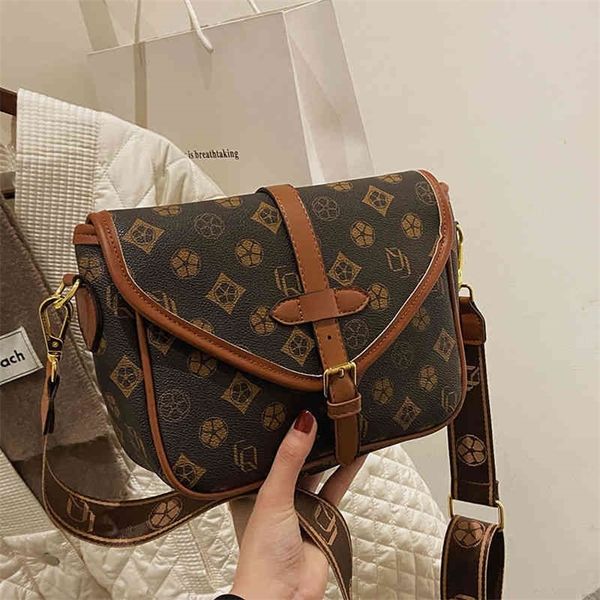 shop online 85% off high sense autumn and winter fashion retro color contrast printed single shoulder bag versatile small square
shop online 85% off high sense autumn and winter fashion retro color contrast printed single shoulder bag versatile small square