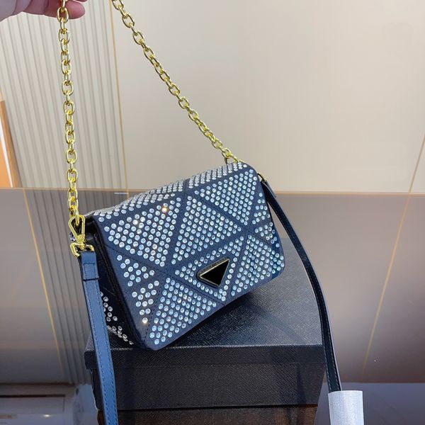 designer bags luxury bag diamonds single shoulder crossbody bag handbags women handbag classic womens fashion cross body
designer bags luxury bag diamonds single shoulder crossbody bag handbags women handbag classic womens fashion cross body