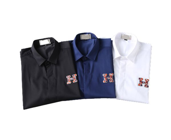 2022 new luxury designer men's plaid shirt fashion casual business shirt brand spring and autumn slim the most fashionable clothing -4, White;black
2022 new luxury designer men's plaid shirt fashion casual business shirt brand spring and autumn slim the most fashionable clothing -4, White;black