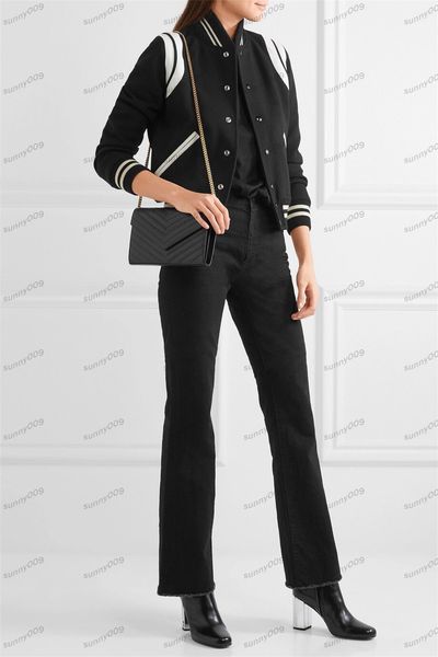 new fashion luxury envelope bag gold wrapped chain cross messenger dual-purpose bag and rhombic plaid
new fashion luxury envelope bag gold wrapped chain cross messenger dual-purpose bag and rhombic plaid