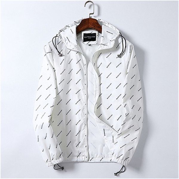classic money mens hooded jacket designer jacket coat caps winter autumn baseball slim stylist men women windbreaker outerwear zipper coats, Black;brown
classic money mens hooded jacket designer jacket coat caps winter autumn baseball slim stylist men women windbreaker outerwear zipper coats, Black;brown