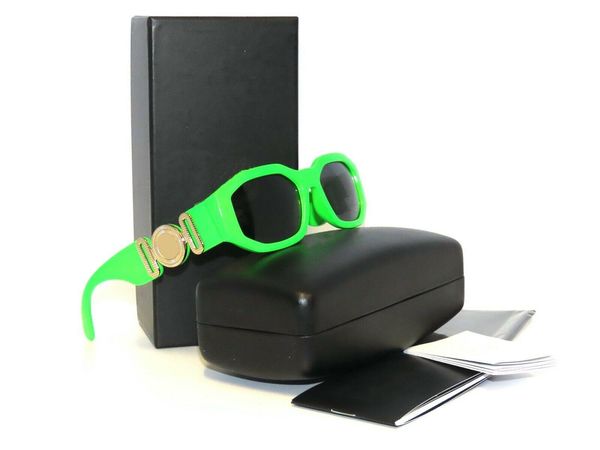 2022 men 4361black gold 53 mm medusa sunglasses summer sunglasses man woman fashion glasses retro small frame design uv400 optional bo', White;black
2022 men 4361black gold 53 mm medusa sunglasses summer sunglasses man woman fashion glasses retro small frame design uv400 optional bo', White;black