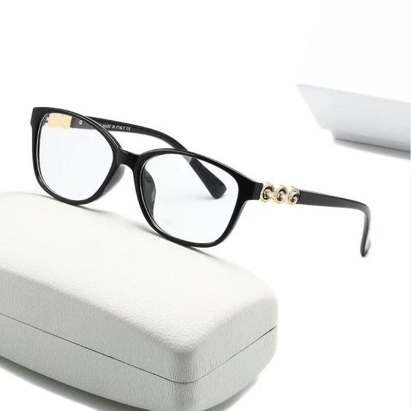 fashion sunglasses women vintage luxury brand designer b motif square frame sunglasses for female uv400 eyewear logo shades 3181, White;black
fashion sunglasses women vintage luxury brand designer b motif square frame sunglasses for female uv400 eyewear logo shades 3181, White;black