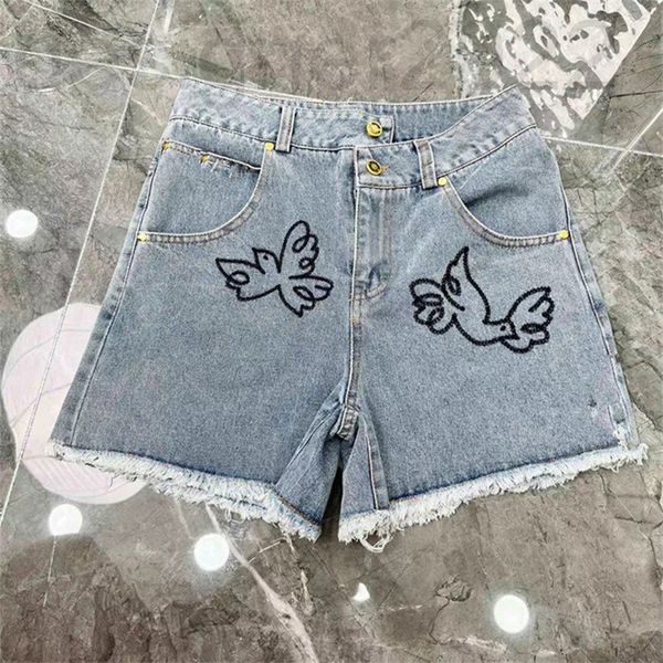 women's jeans designer spring and summer xiaoxiangfeng classic embroidery, raw edge, washed cut denim shorts, women's fashion dfil, Blue
women's jeans designer spring and summer xiaoxiangfeng classic embroidery, raw edge, washed cut denim shorts, women's fashion dfil, Blue