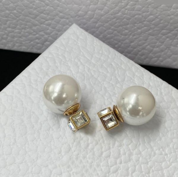 fashion designer gold pearl ball earring stud classic earrings eardrop bijoux for womens lady party wedding lovers gift jewelry with box, Golden;silver
fashion designer gold pearl ball earring stud classic earrings eardrop bijoux for womens lady party wedding lovers gift jewelry with box, Golden;silver