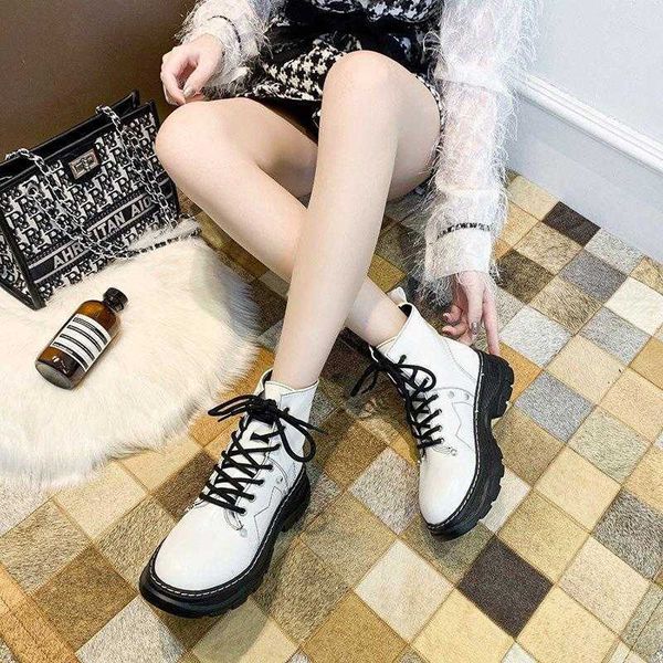 2021 lazyseal chunky sole white ankle boots for women shoes martens female lace up shoes women's boot ladies footwear, Black
2021 lazyseal chunky sole white ankle boots for women shoes martens female lace up shoes women's boot ladies footwear, Black