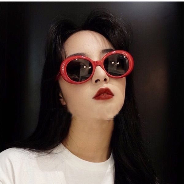 sunglasses slp zhou yangqing quan zhilong same plate women's white oval net red red, White;black
sunglasses slp zhou yangqing quan zhilong same plate women's white oval net red red, White;black