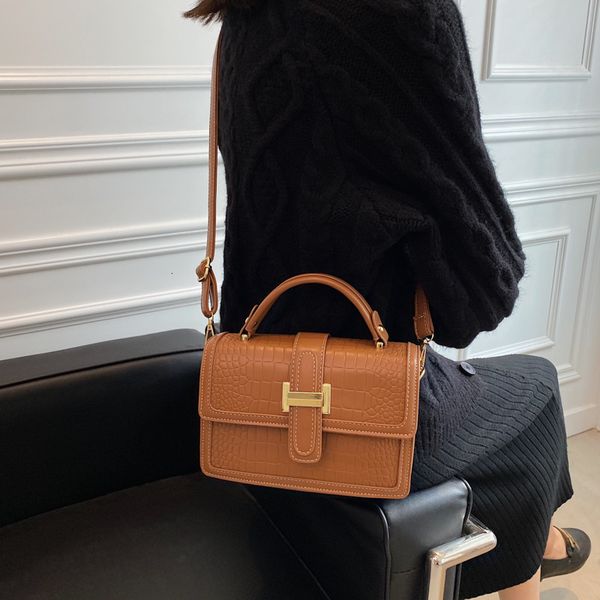 designer bags 2022 net red simple women's fashion trendy one shoulder portable small square foreign style stone pattern messenger
designer bags 2022 net red simple women's fashion trendy one shoulder portable small square foreign style stone pattern messenger