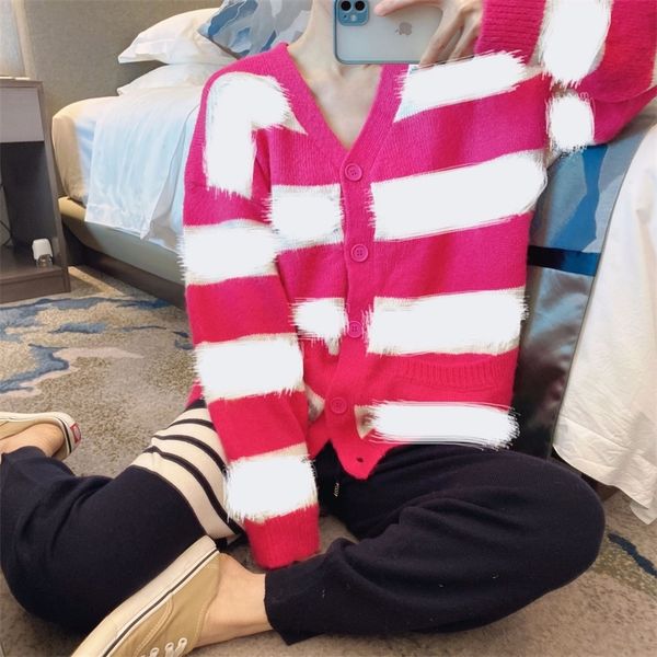 warehouse clothing autumn new color contrast stripe letter women's loose medium and long wool v-neck knitted cardigan coat outlet_4fk9, White;black
warehouse clothing autumn new color contrast stripe letter women's loose medium and long wool v-neck knitted cardigan coat outlet_4fk9, White;black