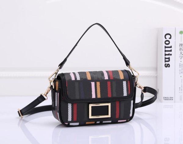 baguette bag shoulder crossbody bags handbag designer women luxury underarm tote purse leather flap envelope pocket axillary package satchel
baguette bag shoulder crossbody bags handbag designer women luxury underarm tote purse leather flap envelope pocket axillary package satchel