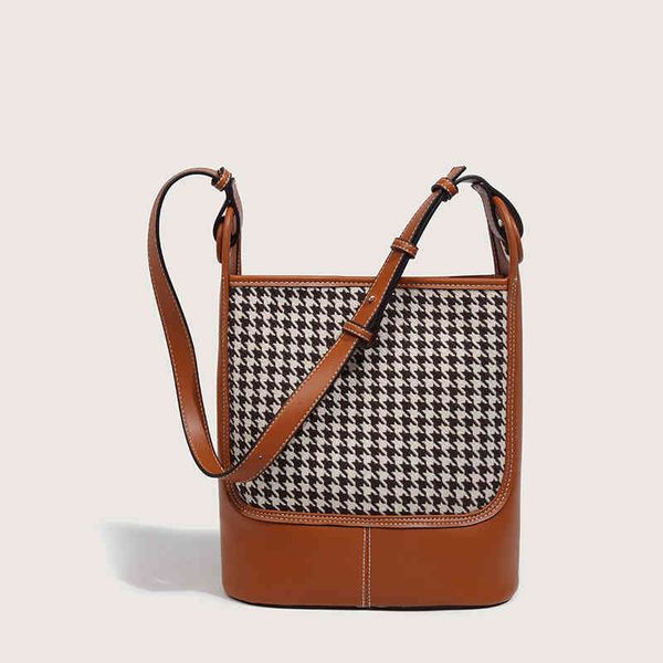 handbags 70% off lattice bucket bag 2022 spring and summer new trend versatile commuter large capacity one shoulder underarm tote bag purses
handbags 70% off lattice bucket bag 2022 spring and summer new trend versatile commuter large capacity one shoulder underarm tote bag purses