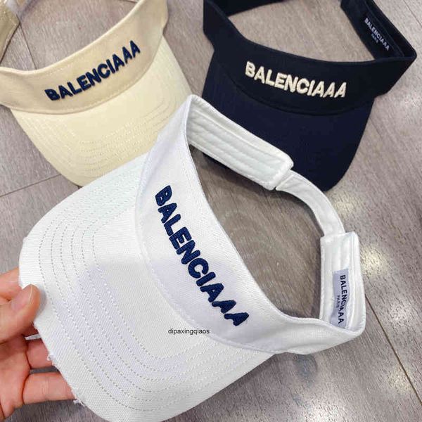 balencaigass ball caps ball paris b letter printed 2022 paris embroidered b letter sunshade and sunscreen empty top, Blue;gray
balencaigass ball caps ball paris b letter printed 2022 paris embroidered b letter sunshade and sunscreen empty top, Blue;gray